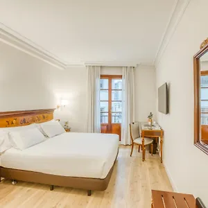 *** Hotel Sercotel Arenal Hiszpania