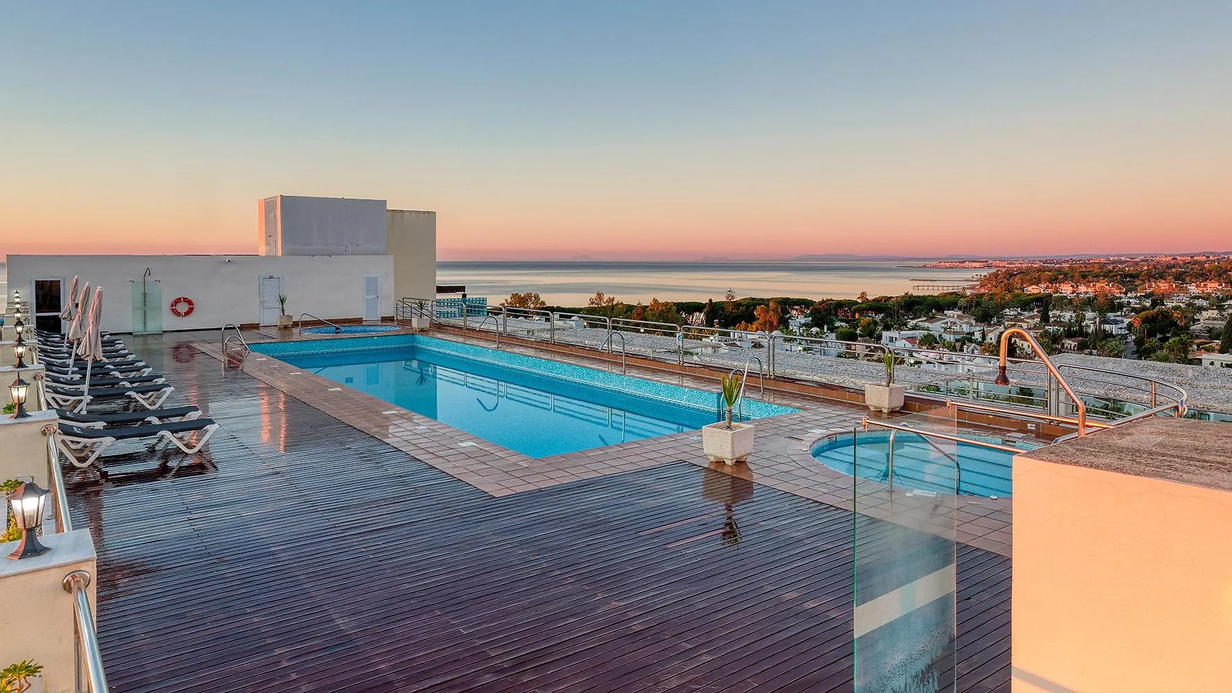 Senator Marbella Hotel 4*,